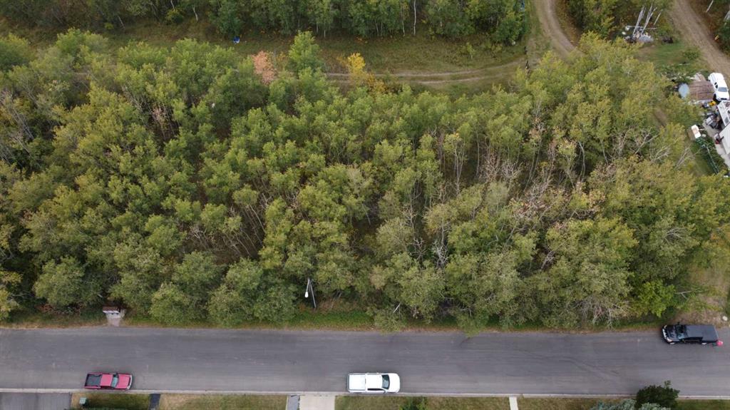 Fifth View of 5007, 5009, 5011 42B Street  , Riverside, Ponoka, Alberta, T4J 1C4