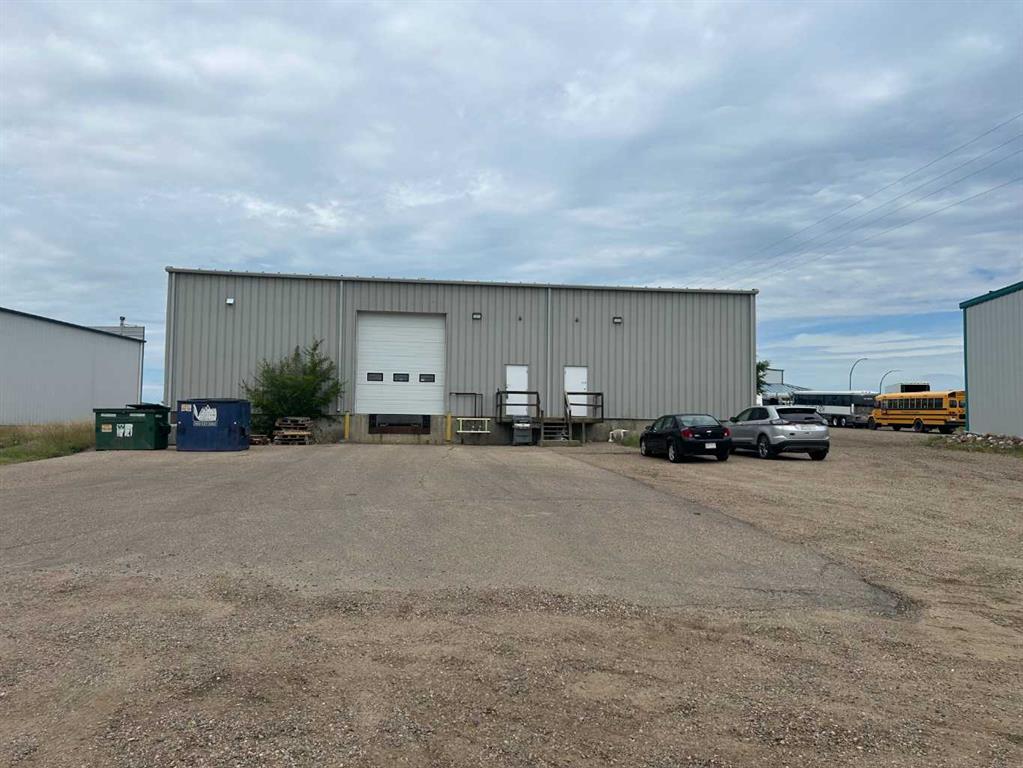 Third View of 734 23 Street SW, South West Industrial, Medicine Hat, Alberta, T1A 8R6