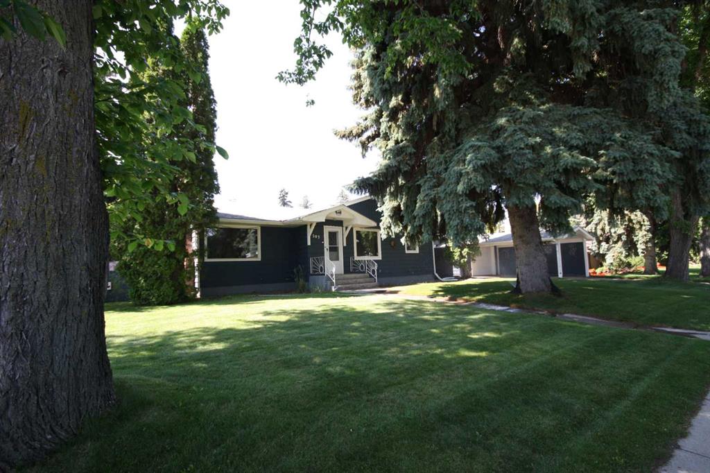 507 2 Avenue W, A2328115, Alberta,