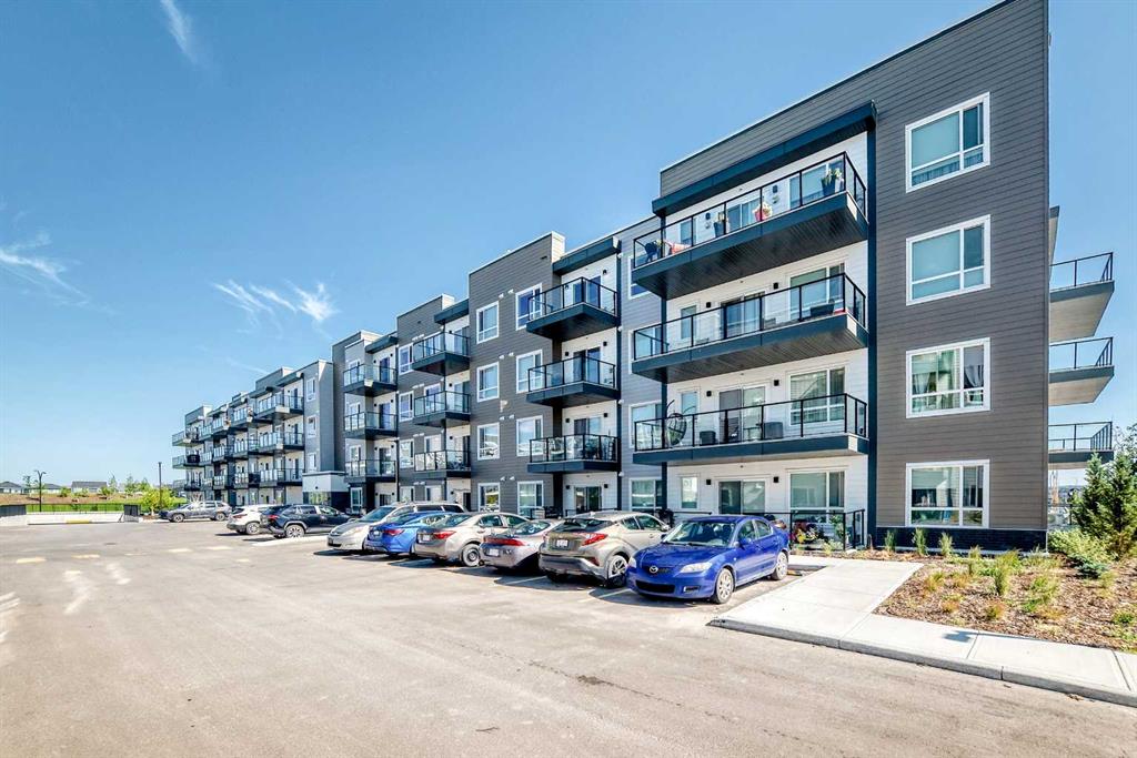 Second View of 3211, 33 Carringham Gate NW, Carrington, Calgary, Alberta, T3P 2H6
