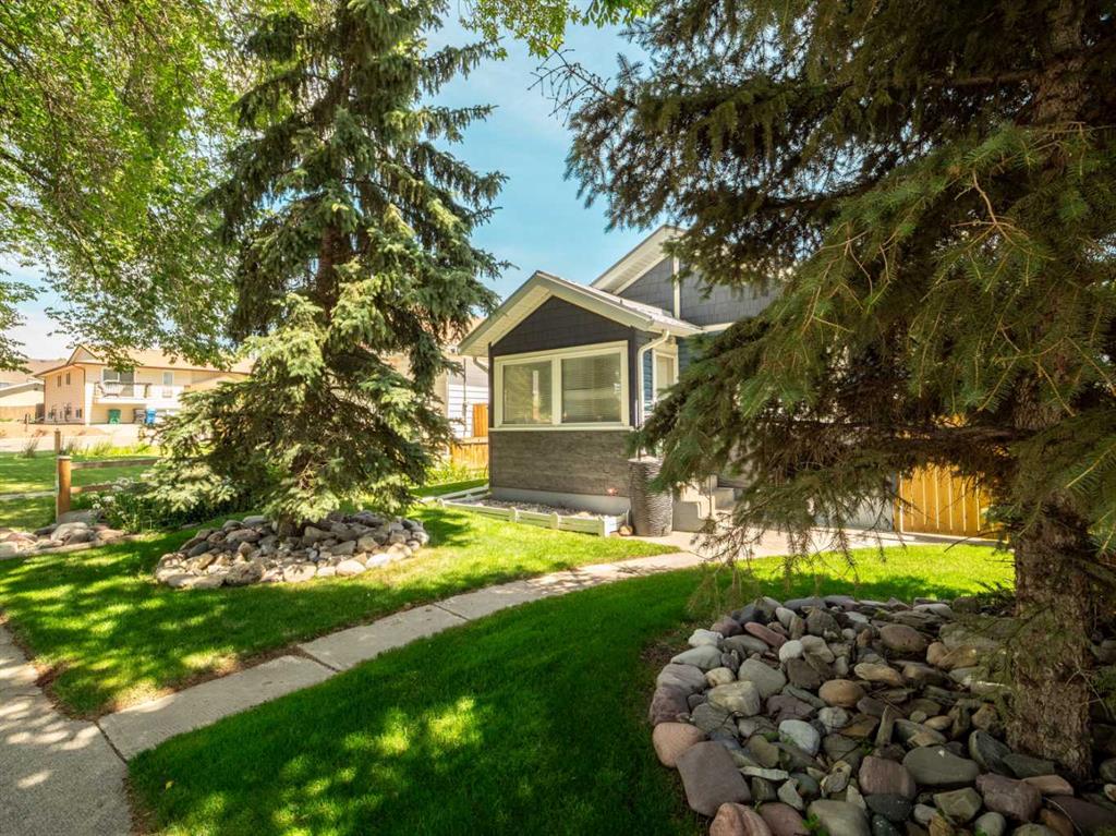 Fourth View of 239 19 Street N, Westminster, Lethbridge, Alberta, T1H 3J9