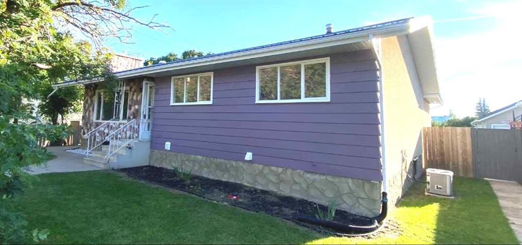 Fourth View of 31 10 Street W, West End, Brooks, Alberta, T1R0C1