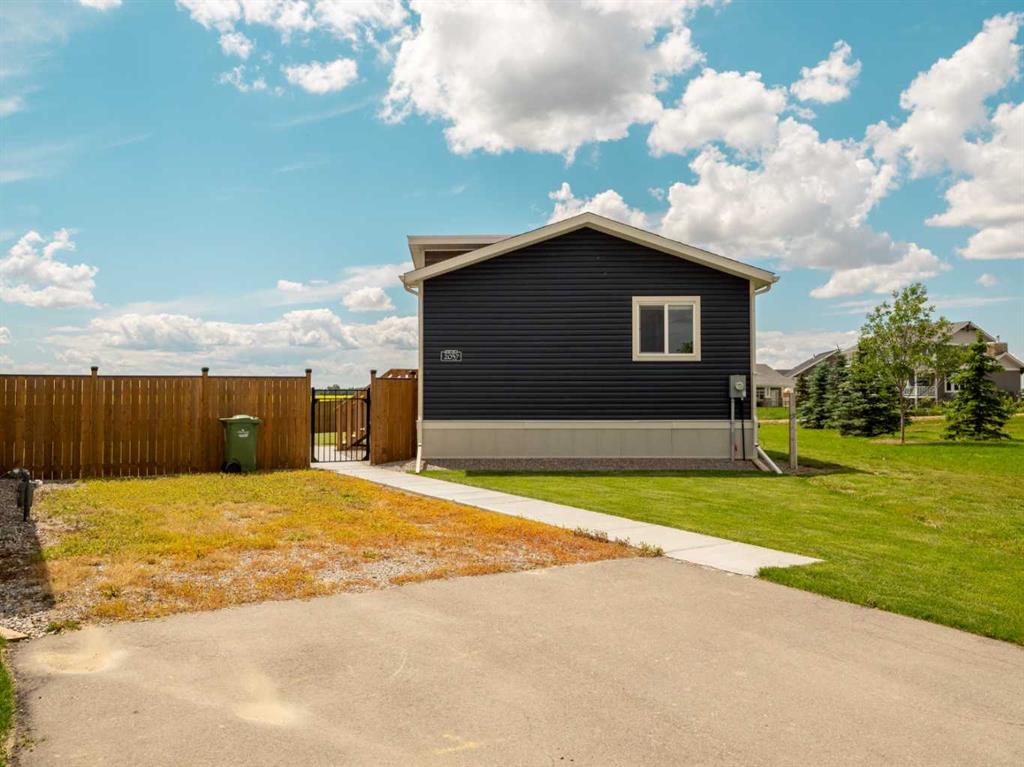 Third View of 2037 Sunflower Crescent , NONE, Coaldale, Alberta, T1M 0G4