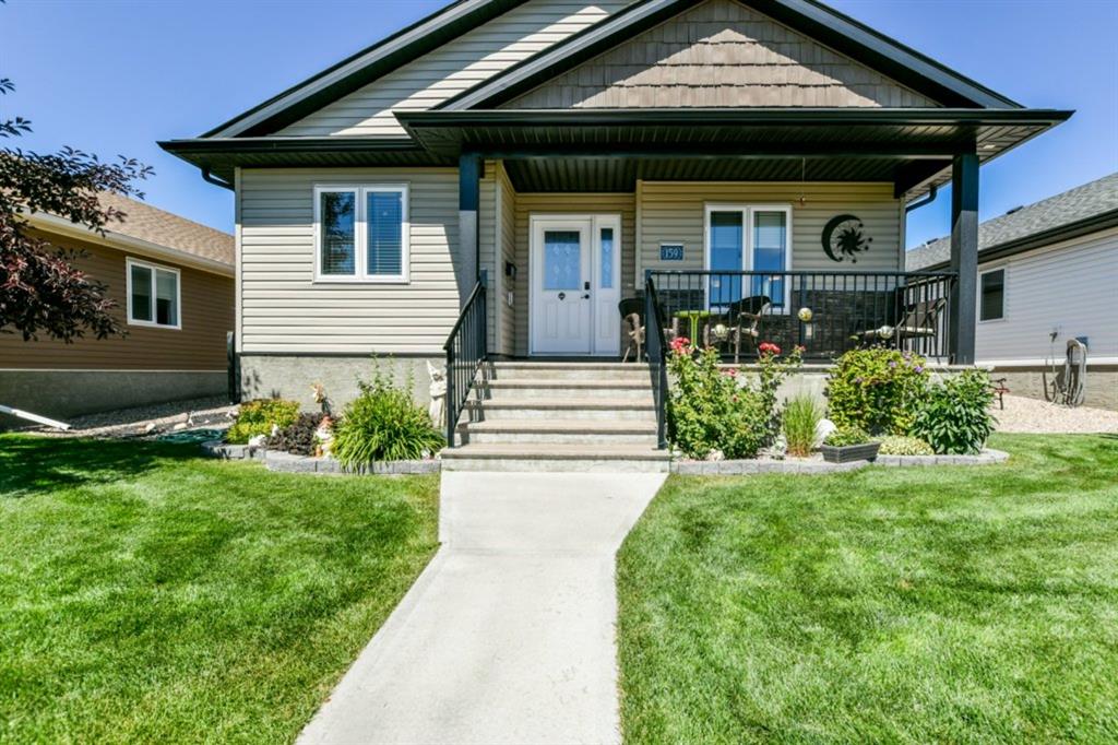 159 Chartwell Row SE, A2328271, Alberta,