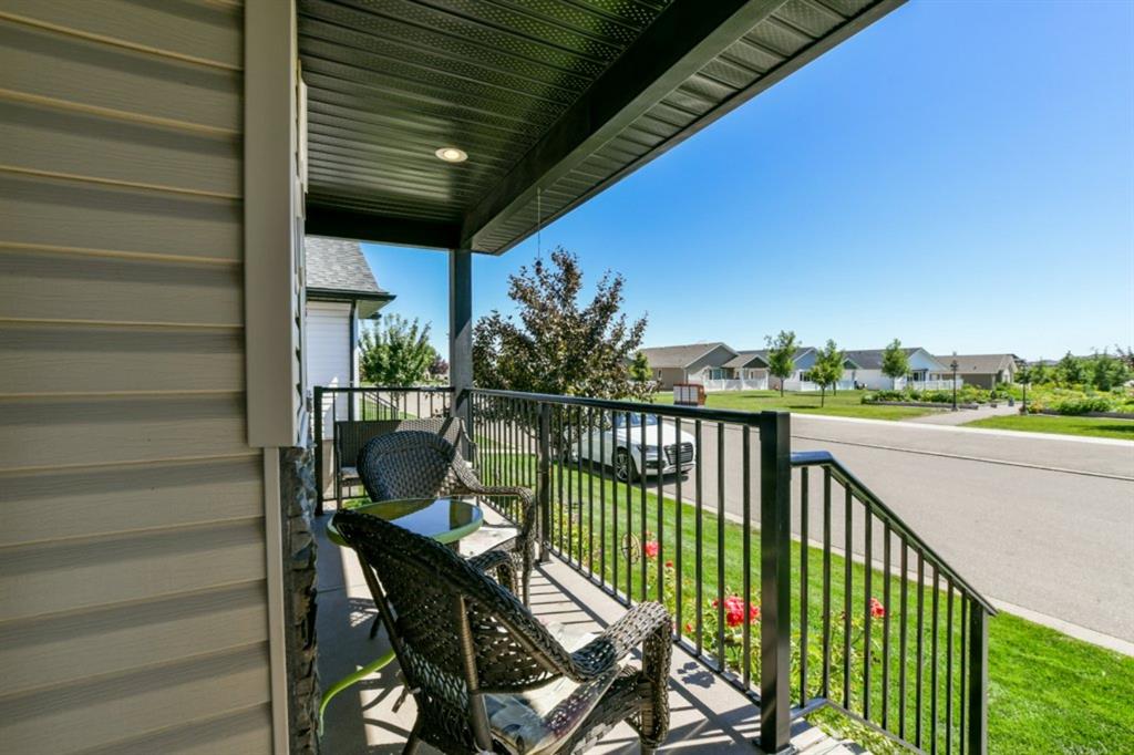 Fifth View of 159 Chartwell Row SE, Southland, Medicine Hat, Alberta, T1B 0E4