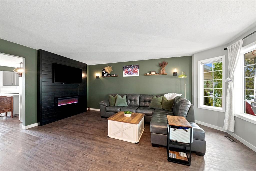 Fifth View of 48 Country Ridge Close , Lacombe Residential Subdivision, Lacombe, Alberta, T4L 2H1