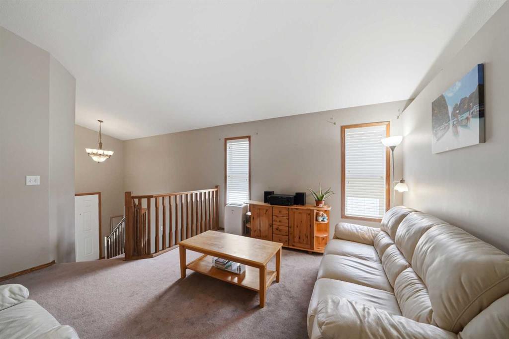 Fifth View of 628 Lancaster Drive , Lonsdale, Red Deer, Alberta, T4R 0H1