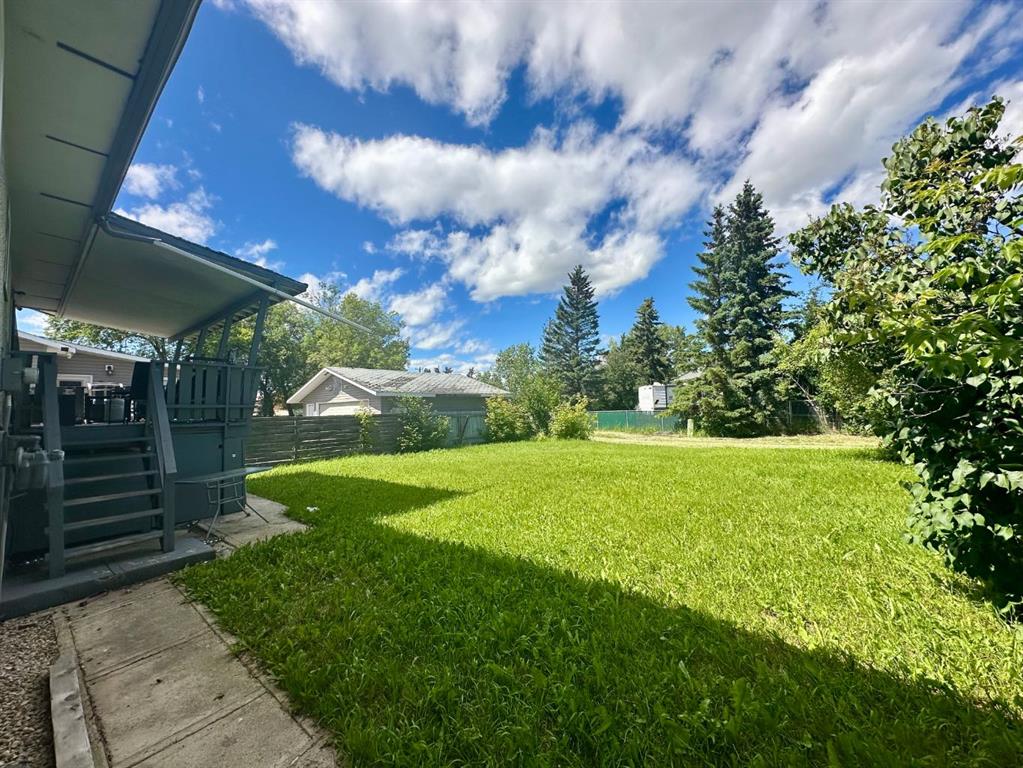 Third View of 9934 Prairie  , Patterson Place, Grande Prairie, Alberta, T8V 3S1
