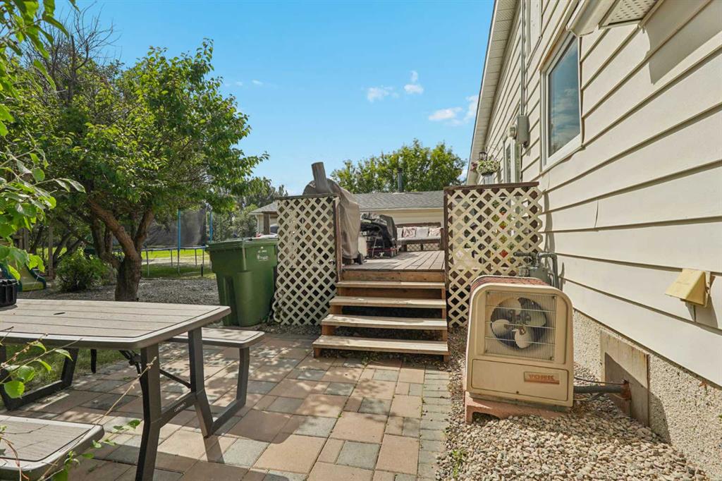 Fourth View of 154 West 2 Avenue , NONE, Magrath, Alberta, T0K 1J0