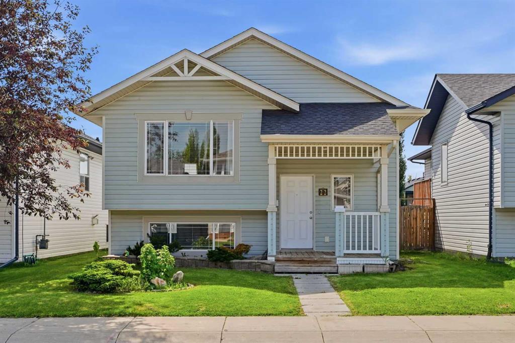 Second View of 22 Lanterman Close , Lonsdale, Red Deer, Alberta, T4R 3K3