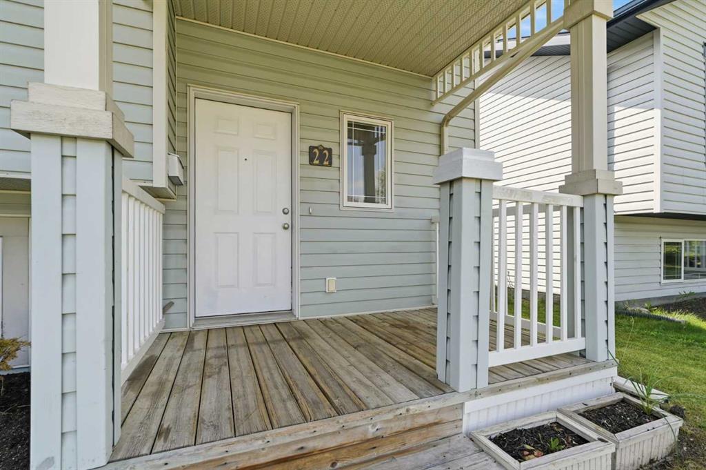 Fifth View of 22 Lanterman Close , Lonsdale, Red Deer, Alberta, T4R 3K3