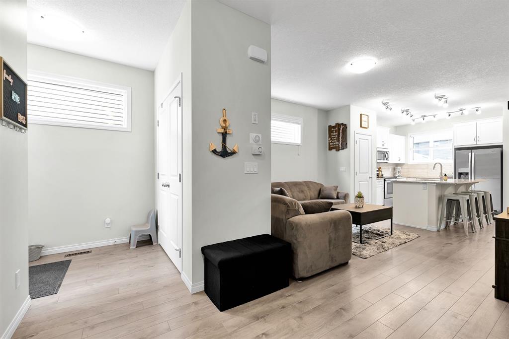 Fourth View of 40 Legacy Glen Street SE, Legacy, Calgary, Alberta, T2X 3E2