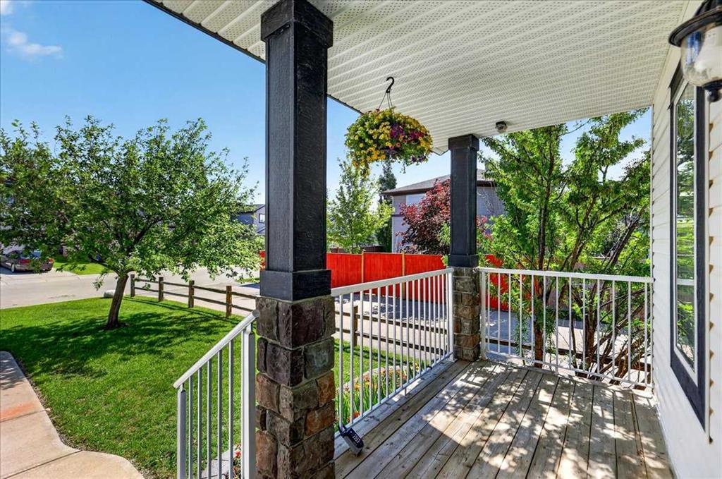 Fifth View of 121 Springmere Road , Westmere, Chestermere, Alberta, T1X 1R4