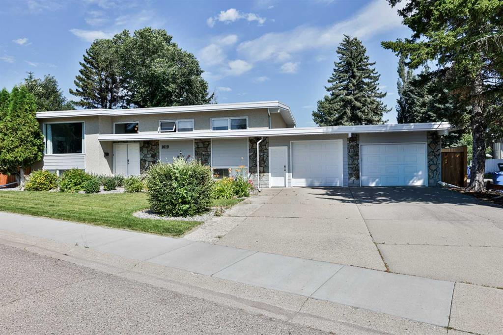 1019 Glacier Drive S, A2328372, Alberta,