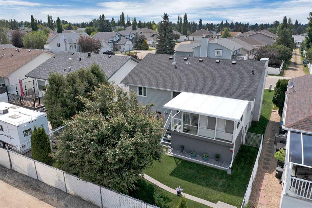 Third View of 117 Doran Crescent , Deer Park Village, Red Deer, Alberta, T4R 2P5