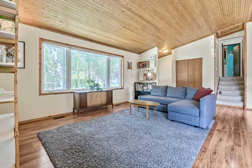 Fourth View of 22 Robinson Drive , Suntree, Okotoks, Alberta, T1S 1C4