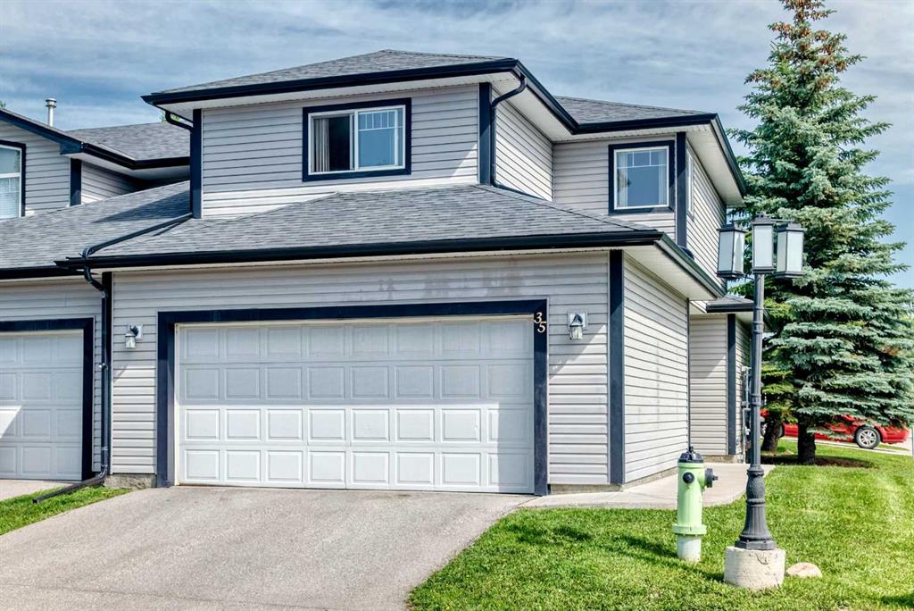 35, 102 Canoe Square SW, A2328630, Alberta,