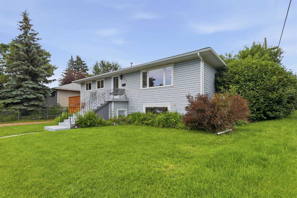 Third View of 7403 20 Street SE, Ogden, Calgary, Alberta, T2C 0P9