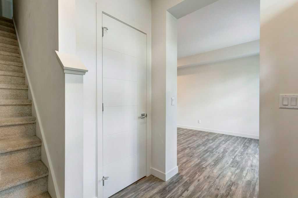 Fifth View of 3105, 100 Walgrove Court SE, Walden, Calgary, Alberta, T2X 4N1