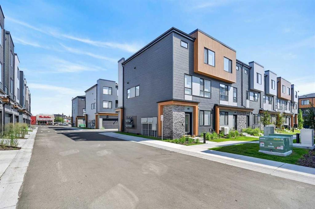 81 MIDTOWN Boulevard SW, A2328656, Alberta,
