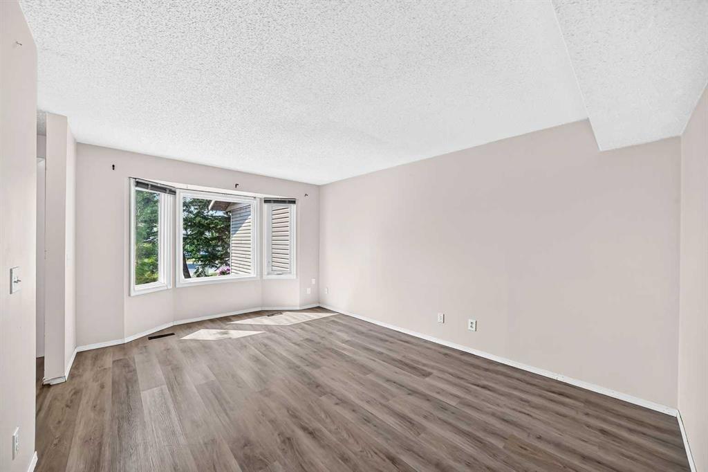 Fifth View of 11 Falshire Terrace NE, Falconridge, Calgary, Alberta, T3J 3B5