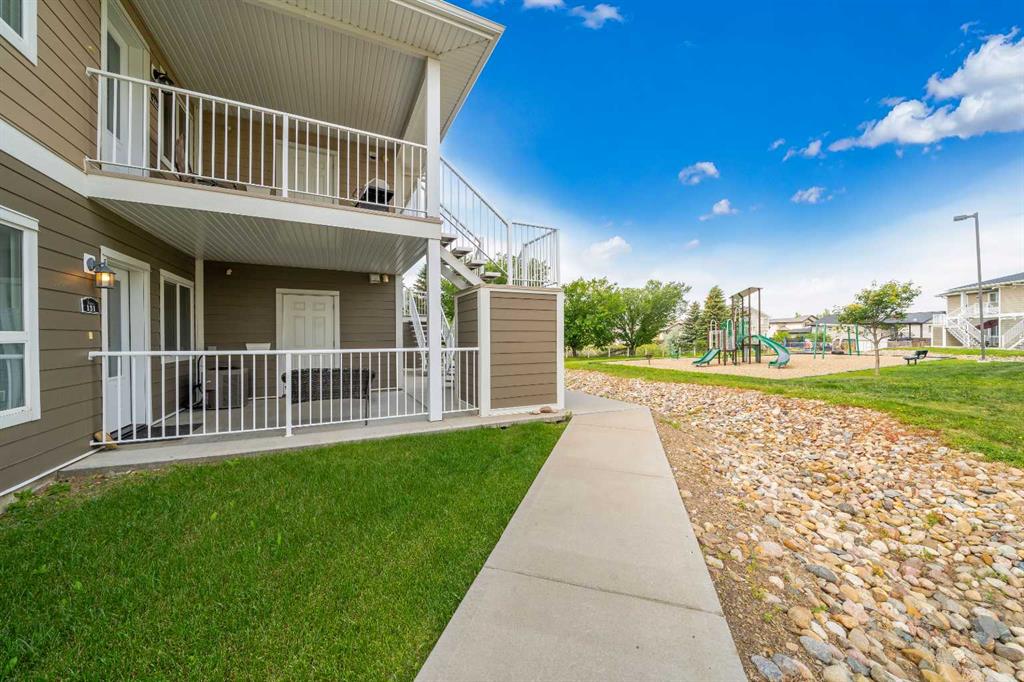 131 Southlands Pointe SE, A2328674, Alberta,