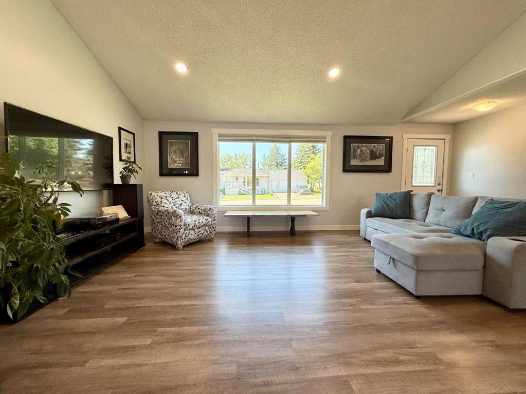 Fifth View of 5008 4 Avenue , NONE, Chauvin, Alberta, T0B 0V0