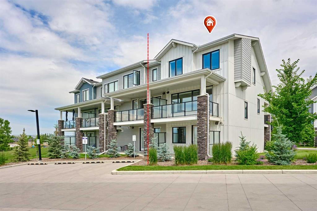Fourth View of 102 Crestridge Common SW, Crestmont, Calgary, Alberta, T3B 6J5