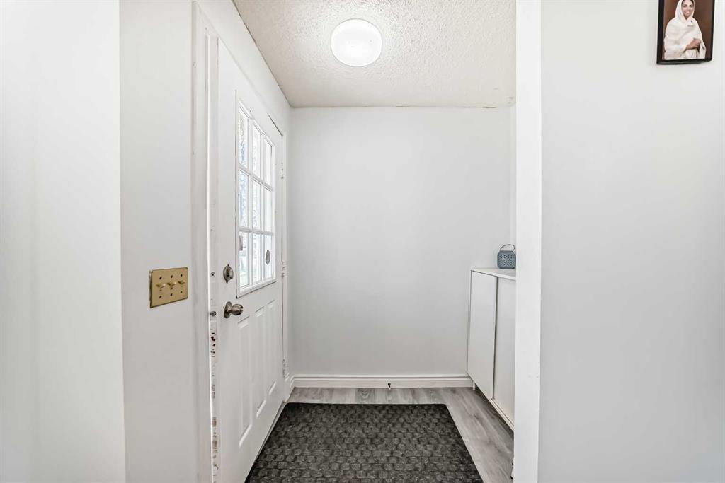 Fourth View of 279 Falton Drive NE, Falconridge, Calgary, Alberta, T3J 2W8