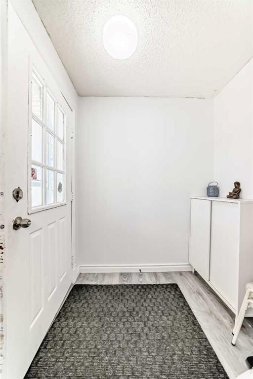 Fifth View of 279 Falton Drive NE, Falconridge, Calgary, Alberta, T3J 2W8
