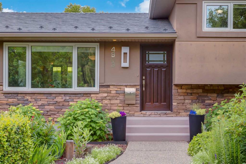 Fourth View of 4903 Carney Road NW, Charleswood, Calgary, Alberta, T2L 1E6