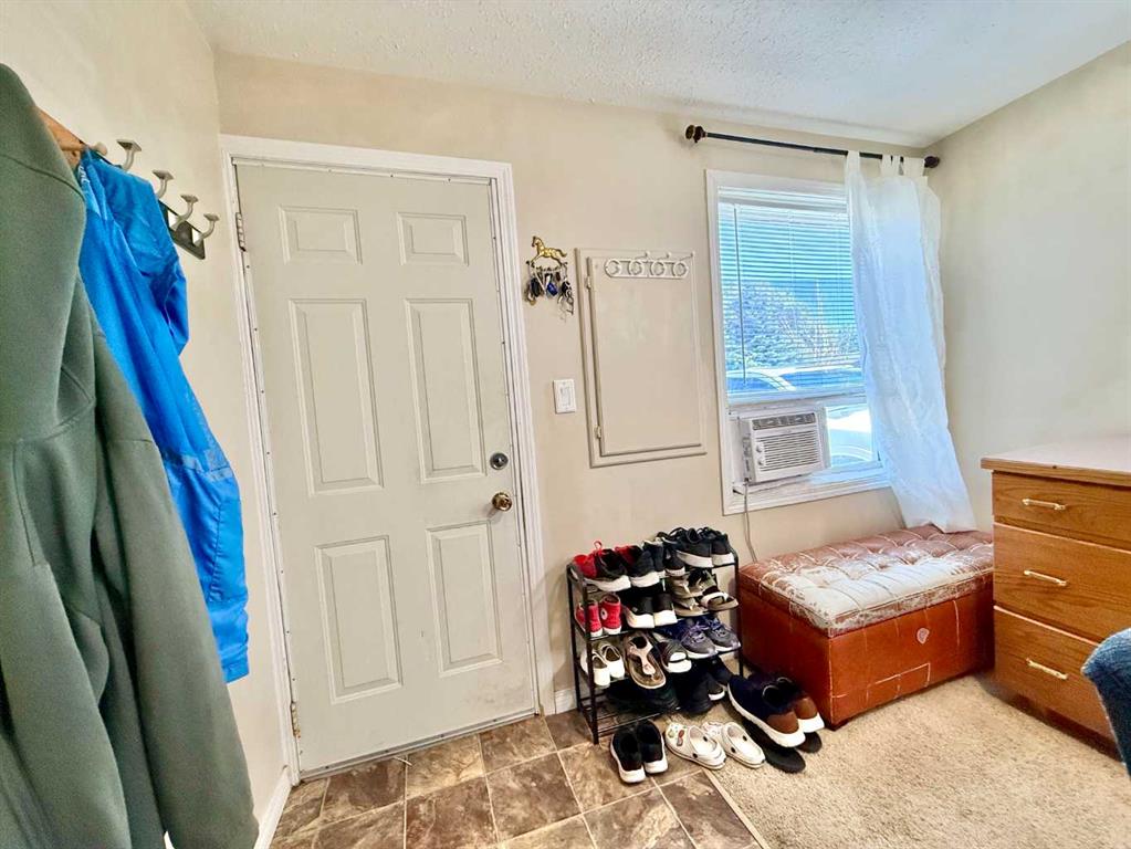 Third View of 1220 7 Street N, Staffordville, Lethbridge, Alberta, T1H 1Y9