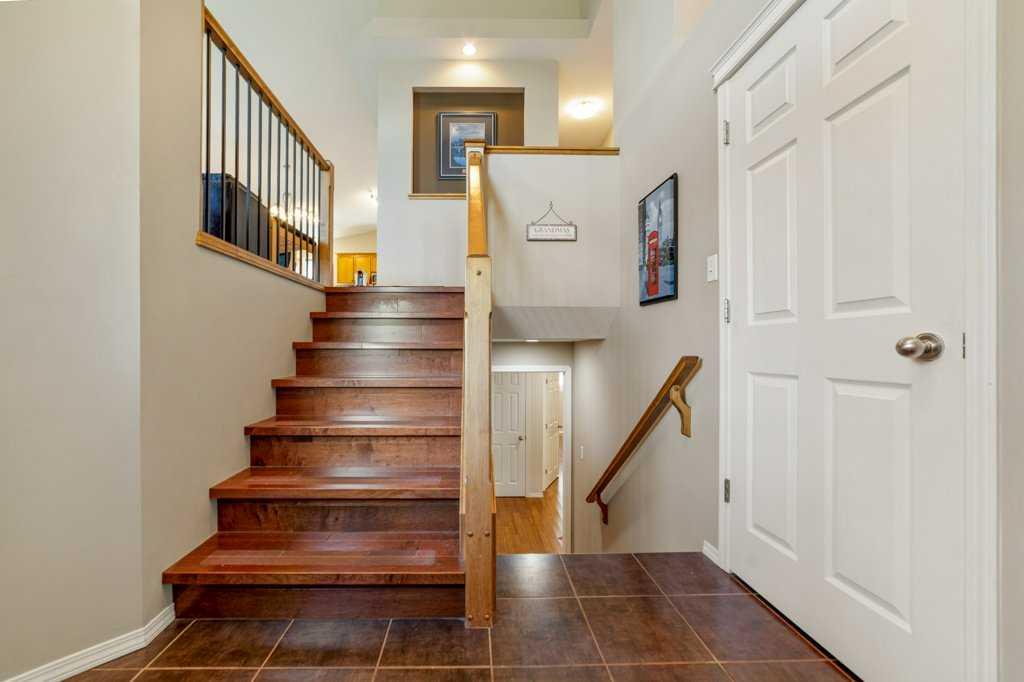 Fourth View of 441 Edinburgh Road W, West Highlands, Lethbridge, Alberta, T1J5A6