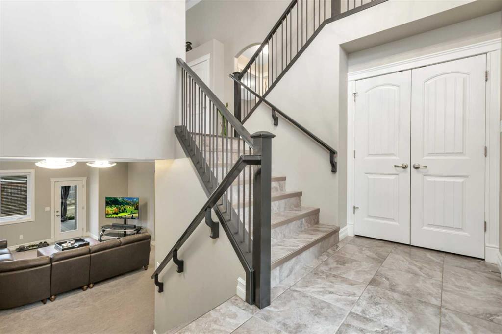 Fifth View of 138 Voisin Close , Vanier East, Red Deer, Alberta, T4R 0H8