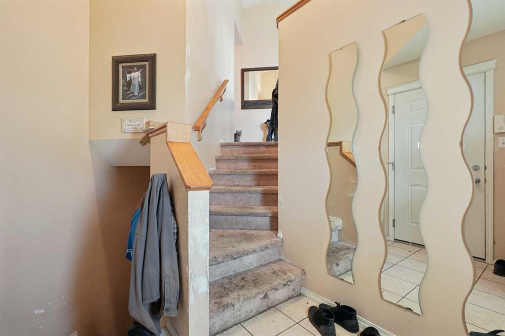 Fourth View of 84 Aberdeen Road W, West Highlands, Lethbridge, Alberta, T1J 4Z2