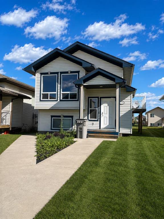 Second View of B, 11234 75 Avenue , Westpointe, Grande Prairie, Alberta, T8W0C5