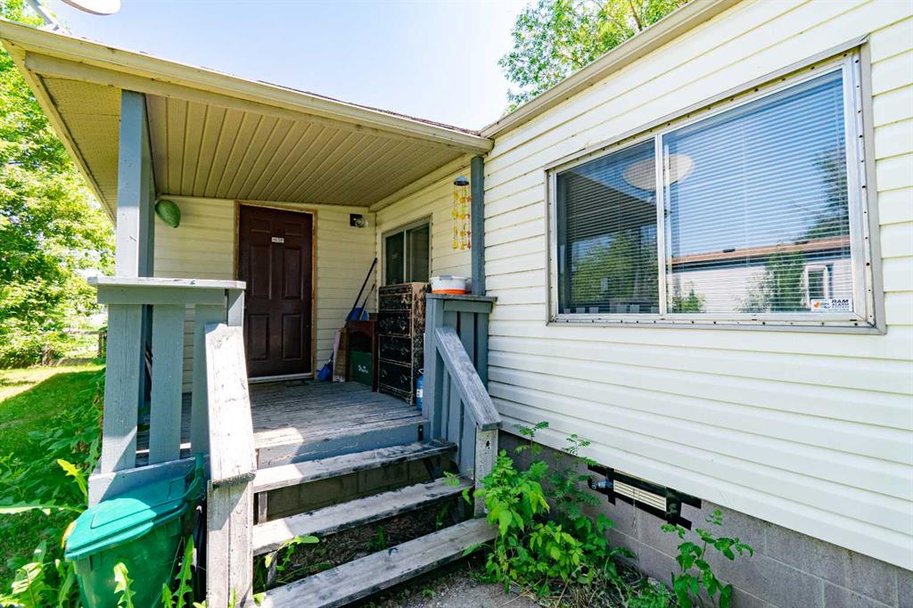 Fifth View of 4 48A Street Close , NONE, Alix, Alberta, T0C 0B0