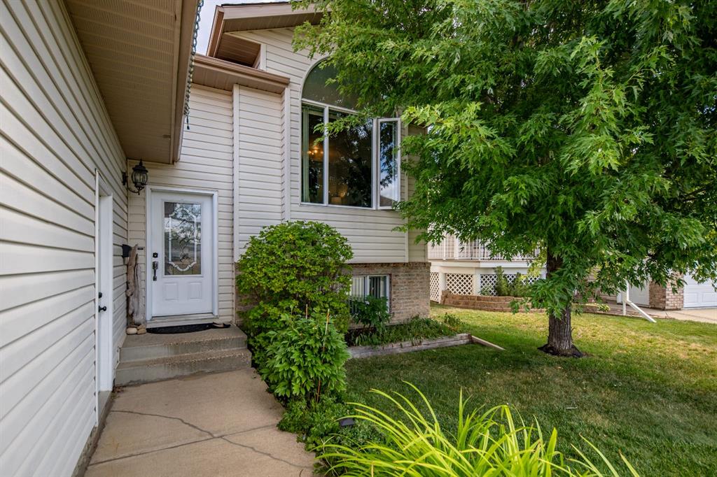 Fifth View of 10905 91 Street , Crystal Heights, Grande Prairie, Alberta, T8X 1K3