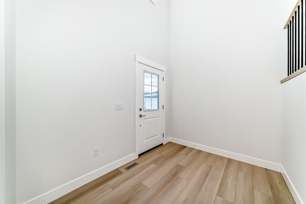 Fourth View of 707 Mandalay Avenue , NONE, Carstairs, Alberta, T0M 0N0