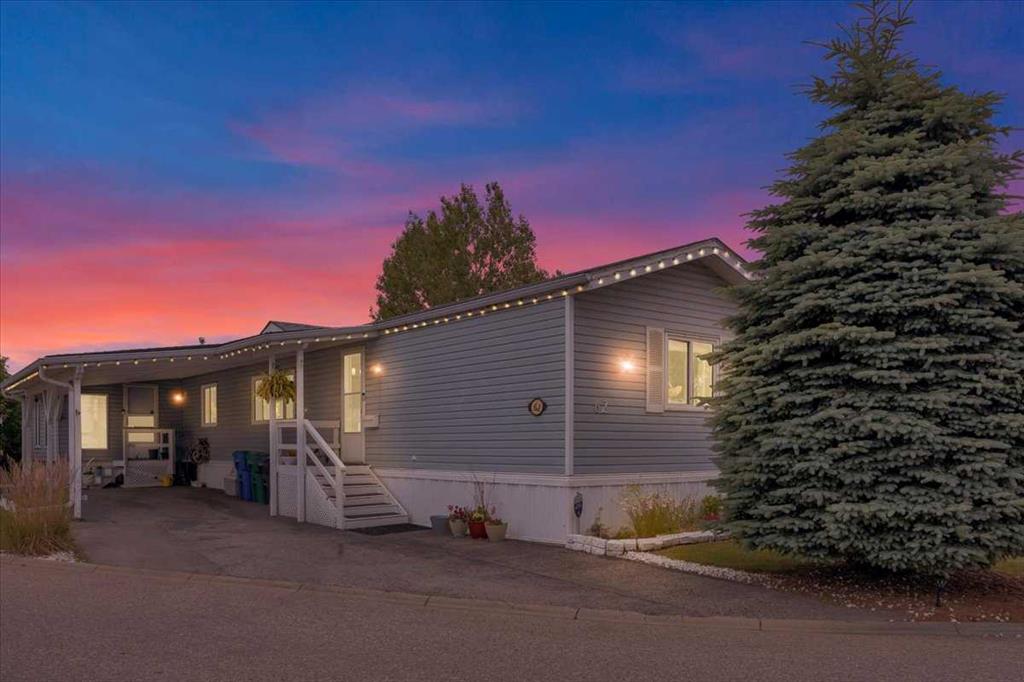 62, 99 Arbour Lake Drive  , A2328913, Alberta,