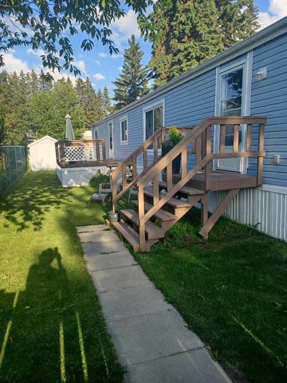 Third View of 28, 4851 46 Street , Downtown, Sylvan Lake, Alberta, T4S 1X2