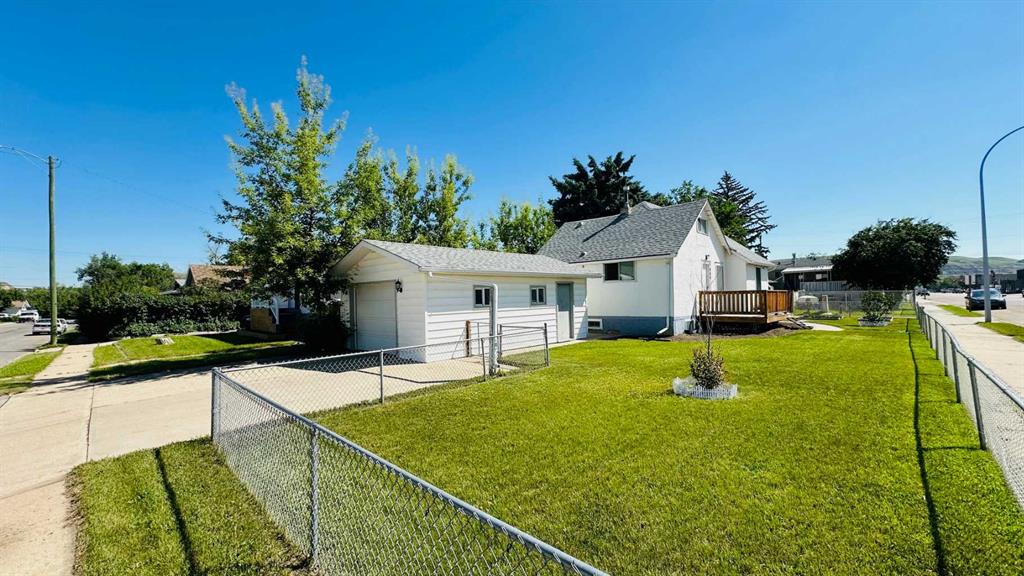 Fourth View of 460 3 Avenue West  , Downtown, Drumheller, Alberta, T0J 0Y2