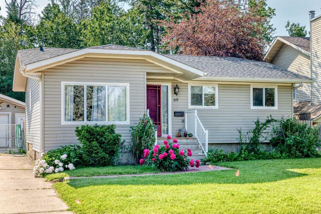 Third View of 69 Gregson Crescent , Glendale Park Estates, Red Deer, Alberta, T4P 2K3