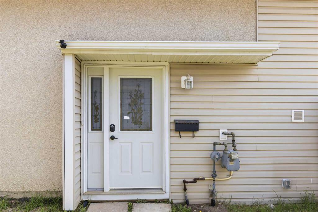 Third View of 148 Silin Forest Road , Thickwood, Fort McMurray, Alberta, T9H 3A1