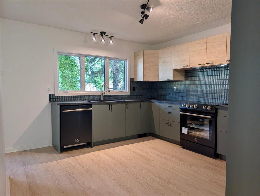 Fifth View of 1803 5A Avenue N, Westminster, Lethbridge, Alberta, T1H 0R2