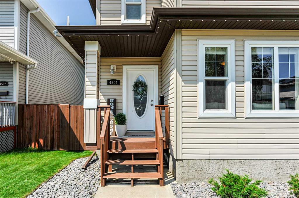 Third View of 4504 74 Street , West Park, Camrose, Alberta, T4V 2T4
