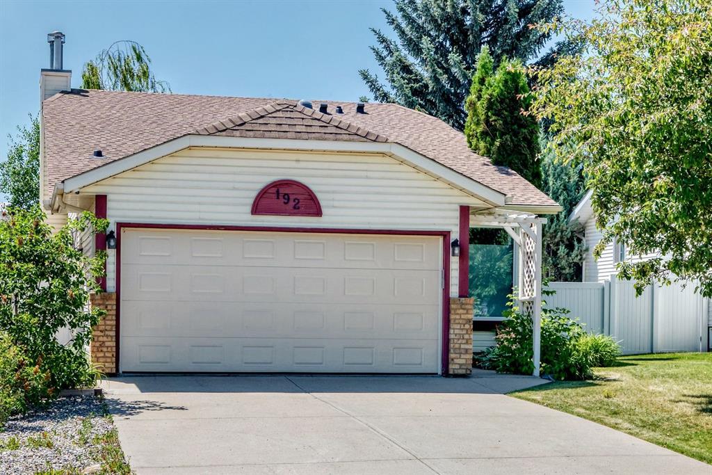 192 Riverbend Drive SE, A2329034, Alberta,