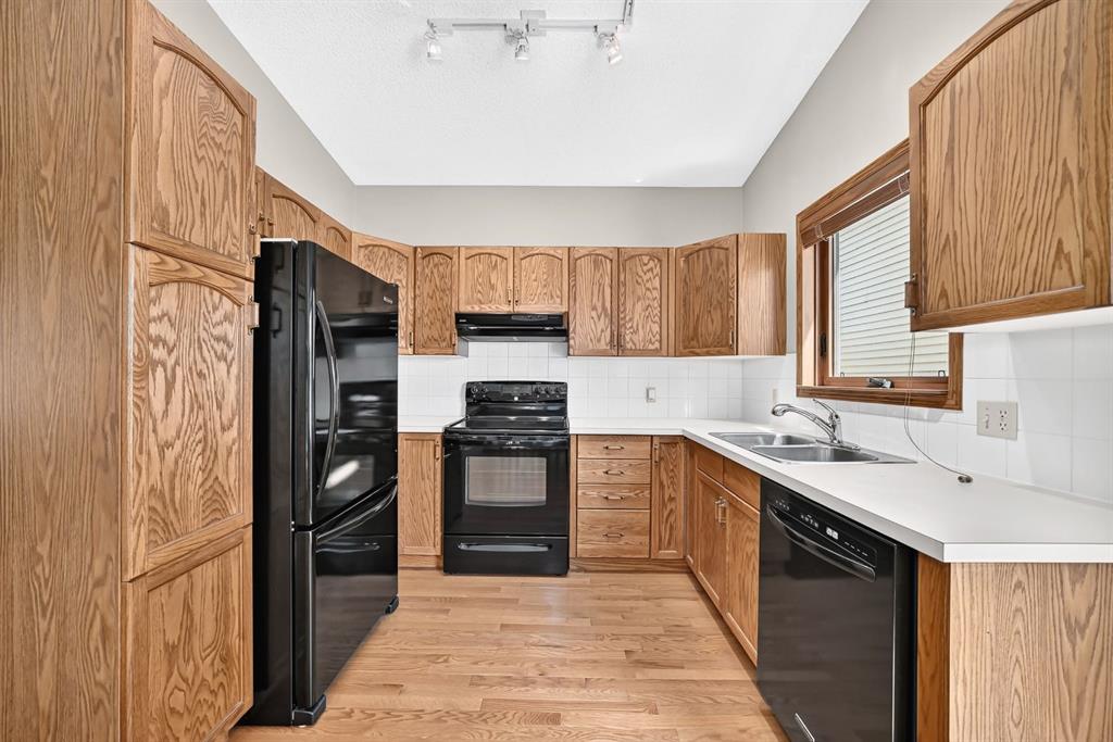 Fourth View of 192 Riverbend Drive SE, Riverbend, Calgary, Alberta, T2C3X8