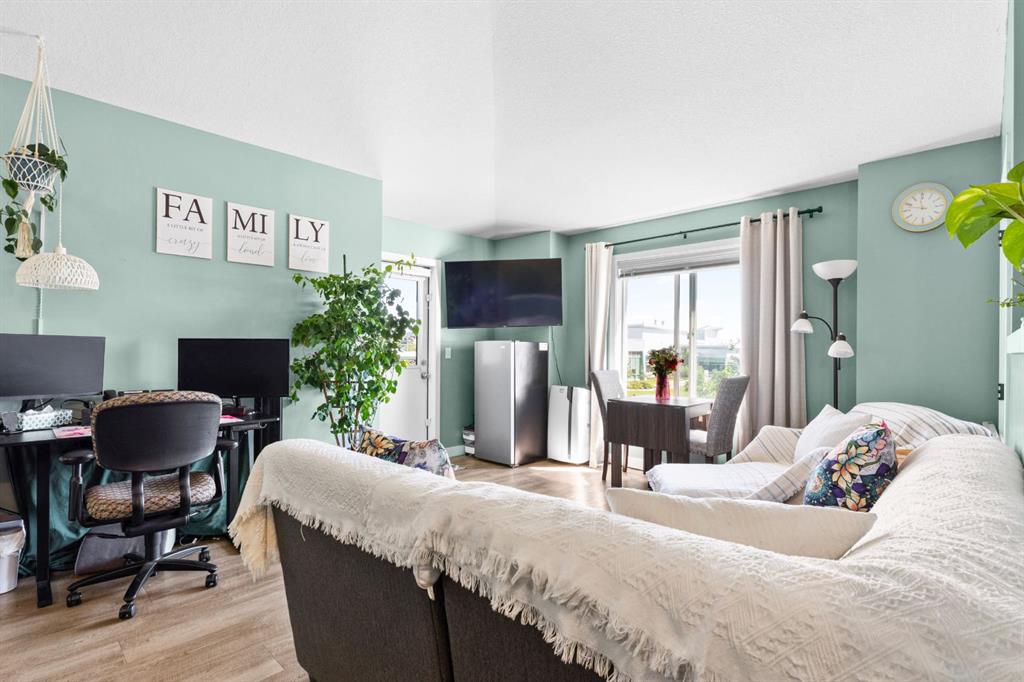 Fifth View of 4206, 2781 Chinook Winds Drive , Prairie Springs, Airdrie, Alberta, T4B 3S5