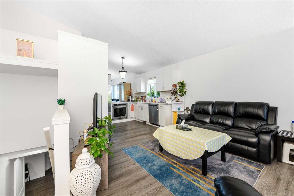 Fifth View of 5 Citadel Hills Circle NW, Citadel, Calgary, Alberta, T3G 3V4